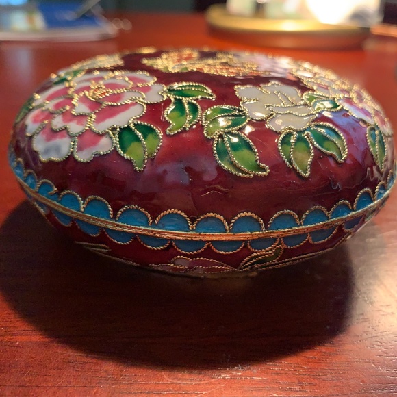 Beautiful jewelry box - Picture 13 of 15